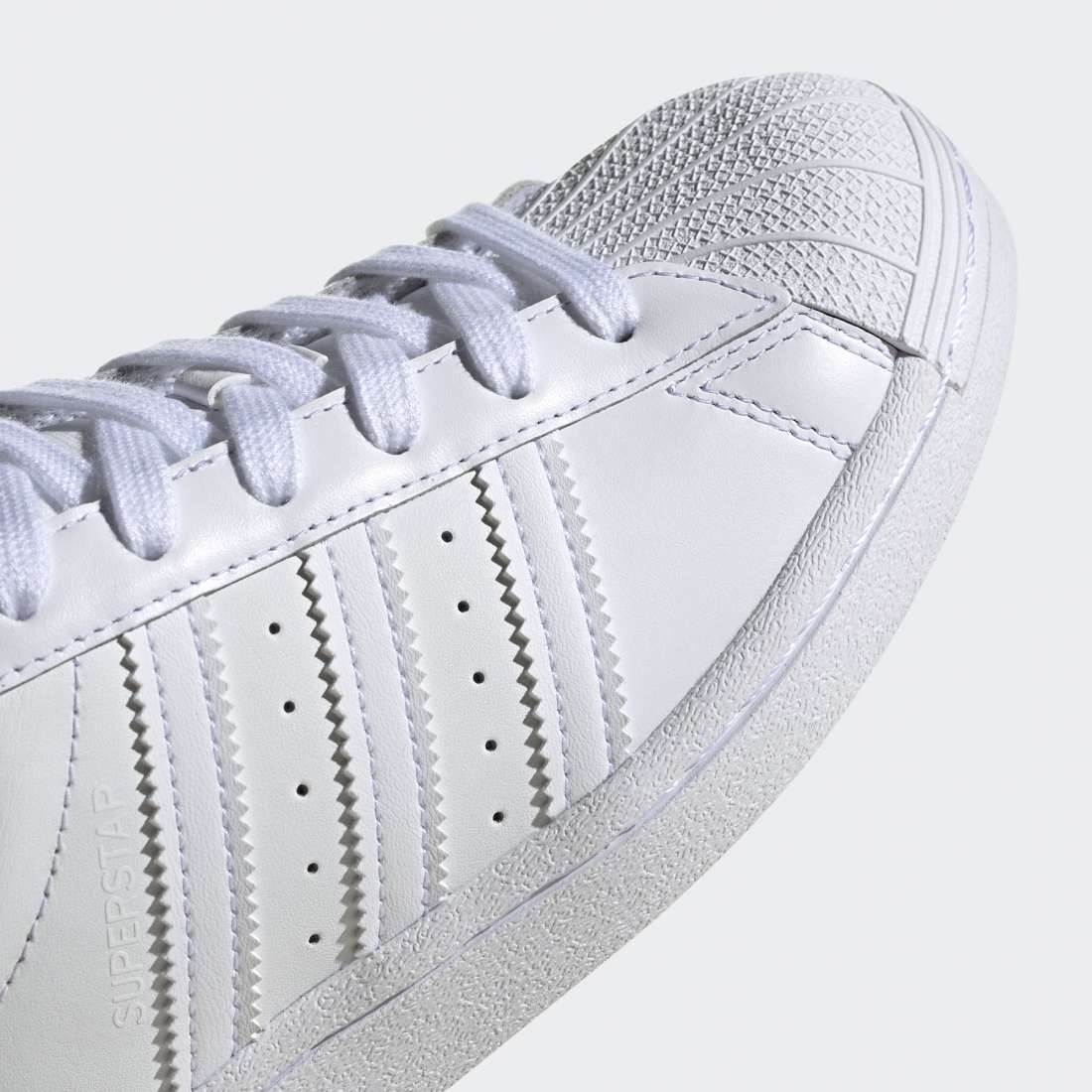 ADIDAS SUPERSTAR J CLOUD WHITE