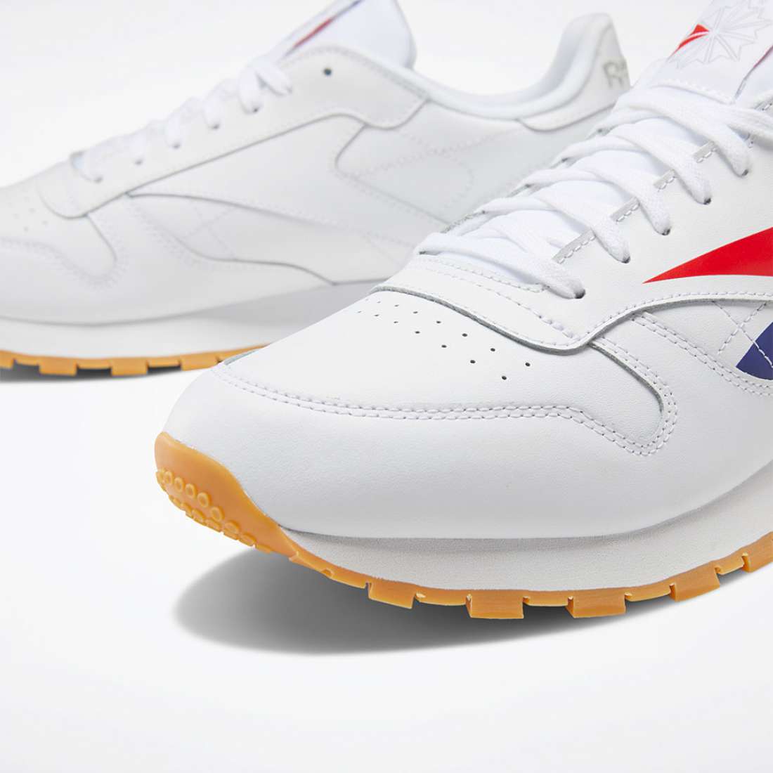 REEBOK CLASSIC LEATHER WHITE / SCARLET / PHANTOM BLUE