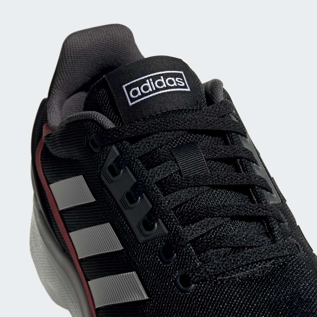 ADIDAS NEBZED CBLACK/FTWWHT/GRESIX