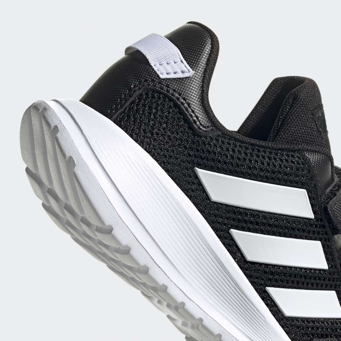 ADIDAS TENSOR C CBLACK/FTWWHT/CBLACK