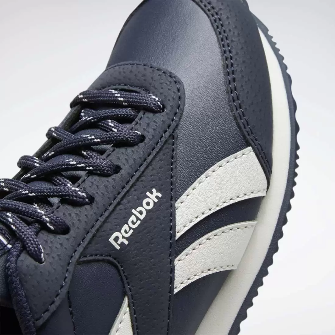 REEBOK ROYAL CLASSIC JOGGER 2.0 COLLEGIATE NAVY/CHALK