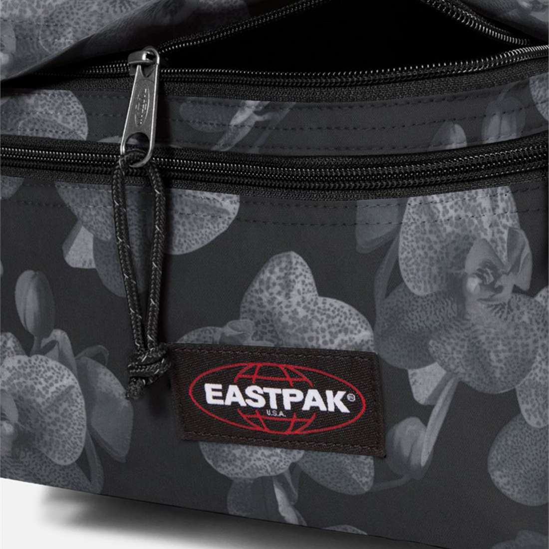 MOCHILA EASTPAK PADDED PAK´R CHARMING BLACK