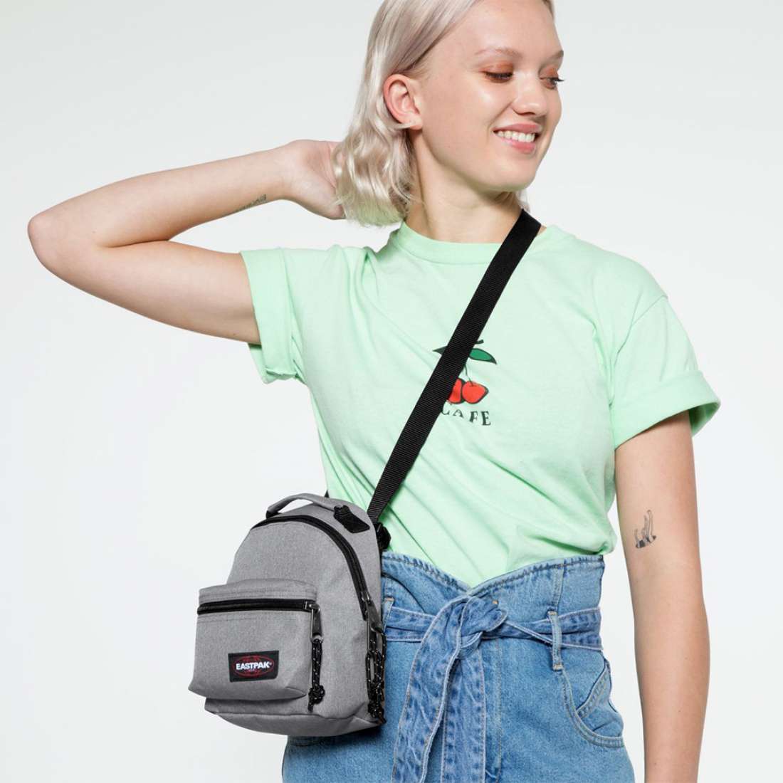 MOCHILA EASTPAK CROSS ORBIT SUNDAY GREY
