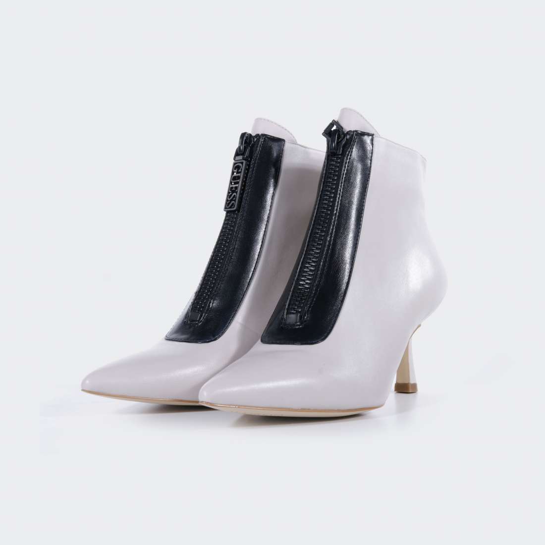 BOTAS GUESS DARBI IVORY