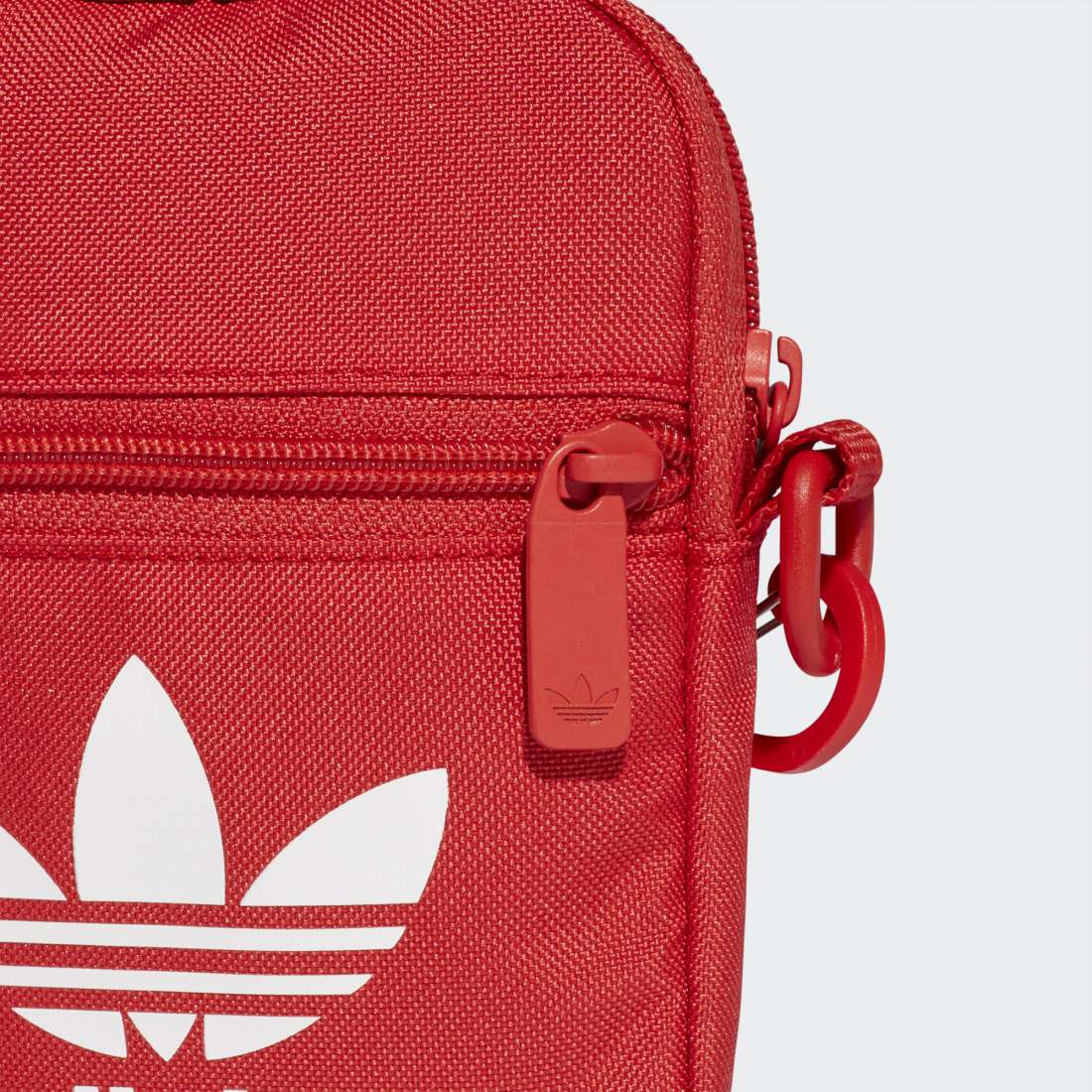 BOLSA ADIDAS FESTIVAL TREFOIL LUX RED