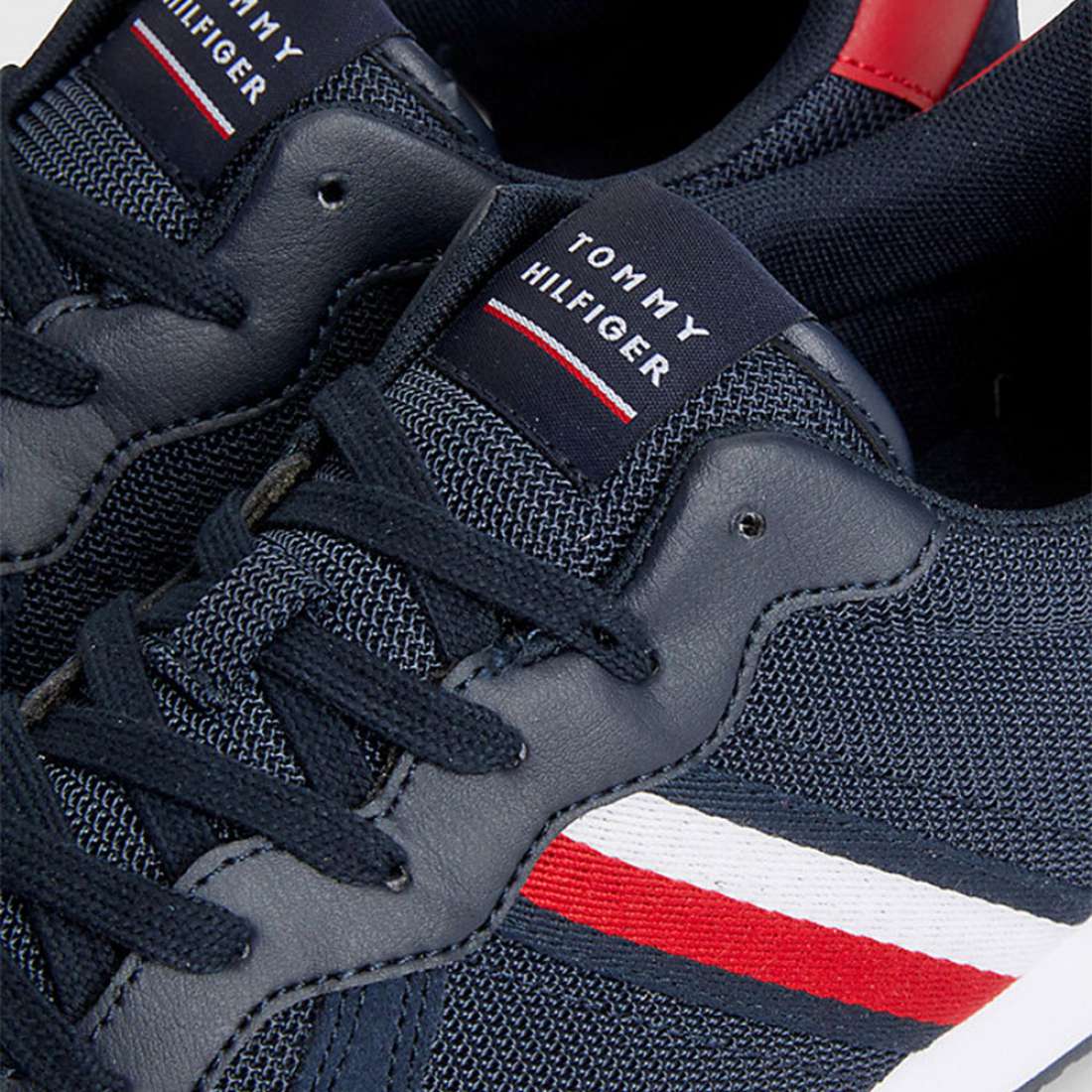 TOMMY HILFIGER ICONIC RUNNER DESERT SKY