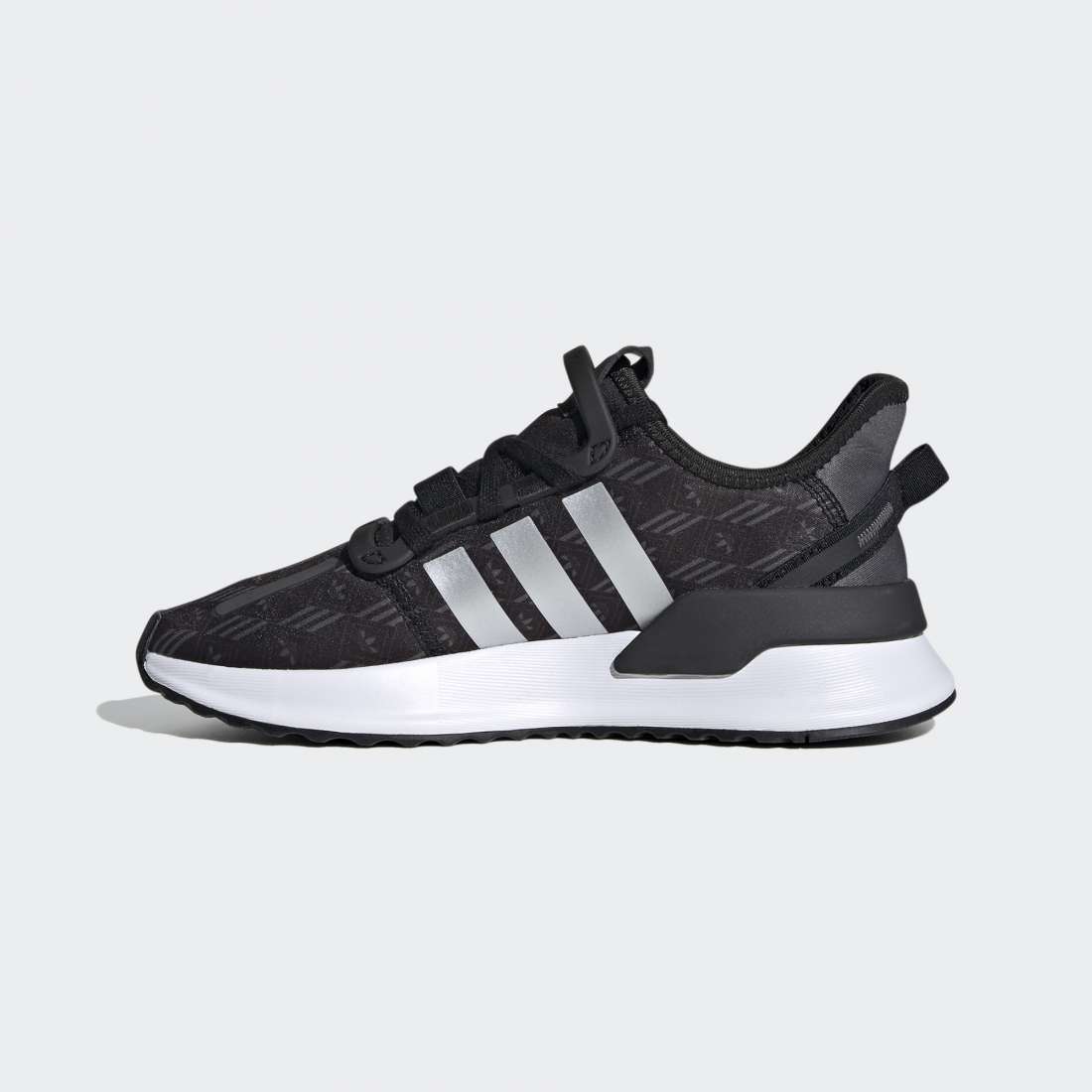 ADIDAS U_PATH RUN J CBLACK/MSILVE/FTWWHT