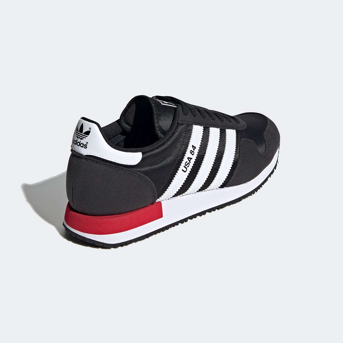 ADIDAS USA 84 BLACK/FTWWHT/SCARLE