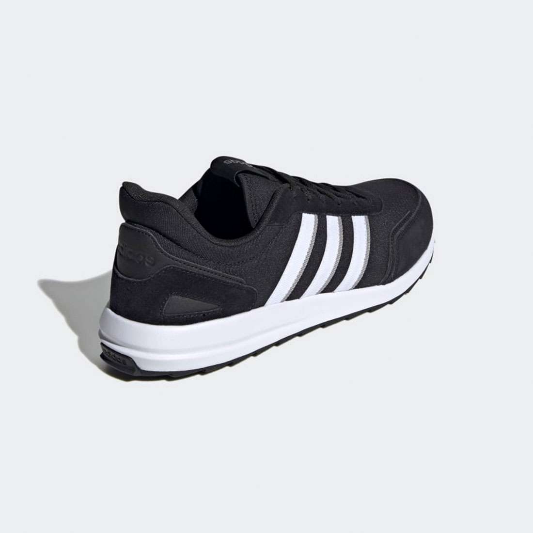 ADIDAS RETRORUNNER BLACK/FTWWHT/DOVGRY