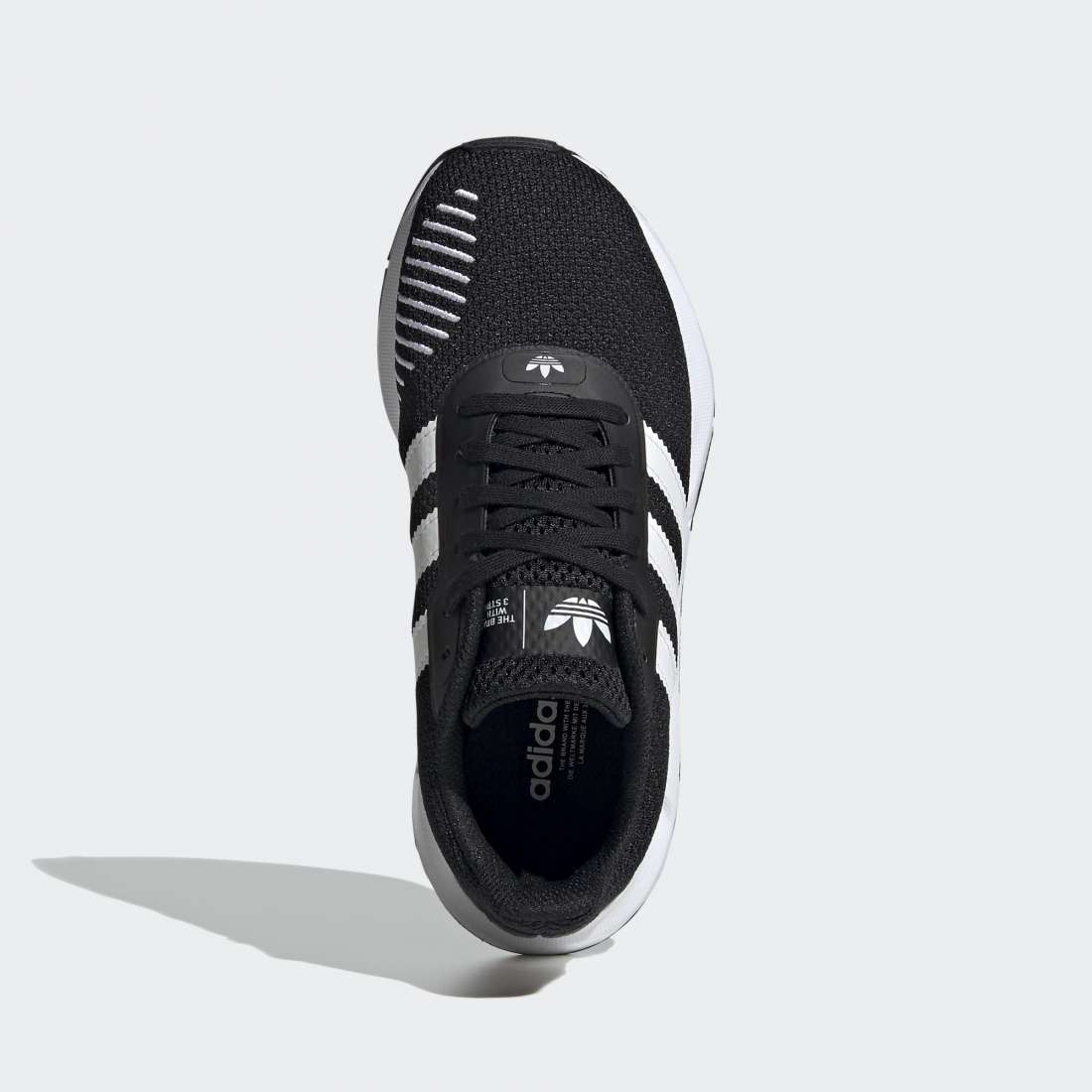 ADIDAS SWIFT RUN RF J COREBLK/CLDWHT/COREBLK
