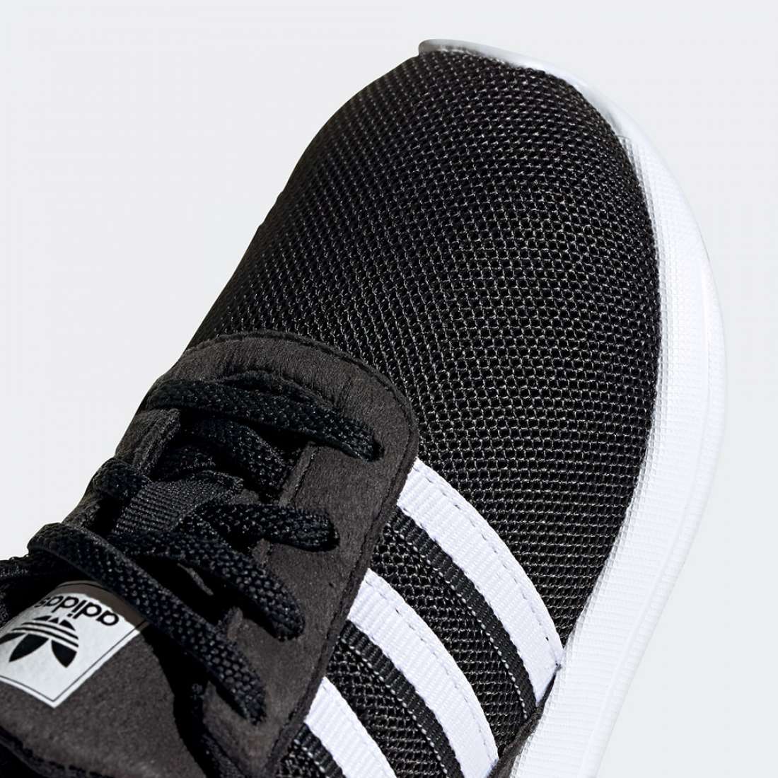 ADIDAS LA TRAINER LITE EL BLACK/FTWWHT