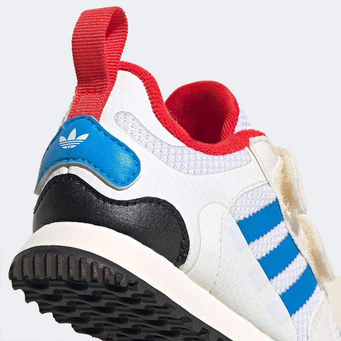 ADIDAS ZX 700 I FTWWHT/WHITE/BLACK