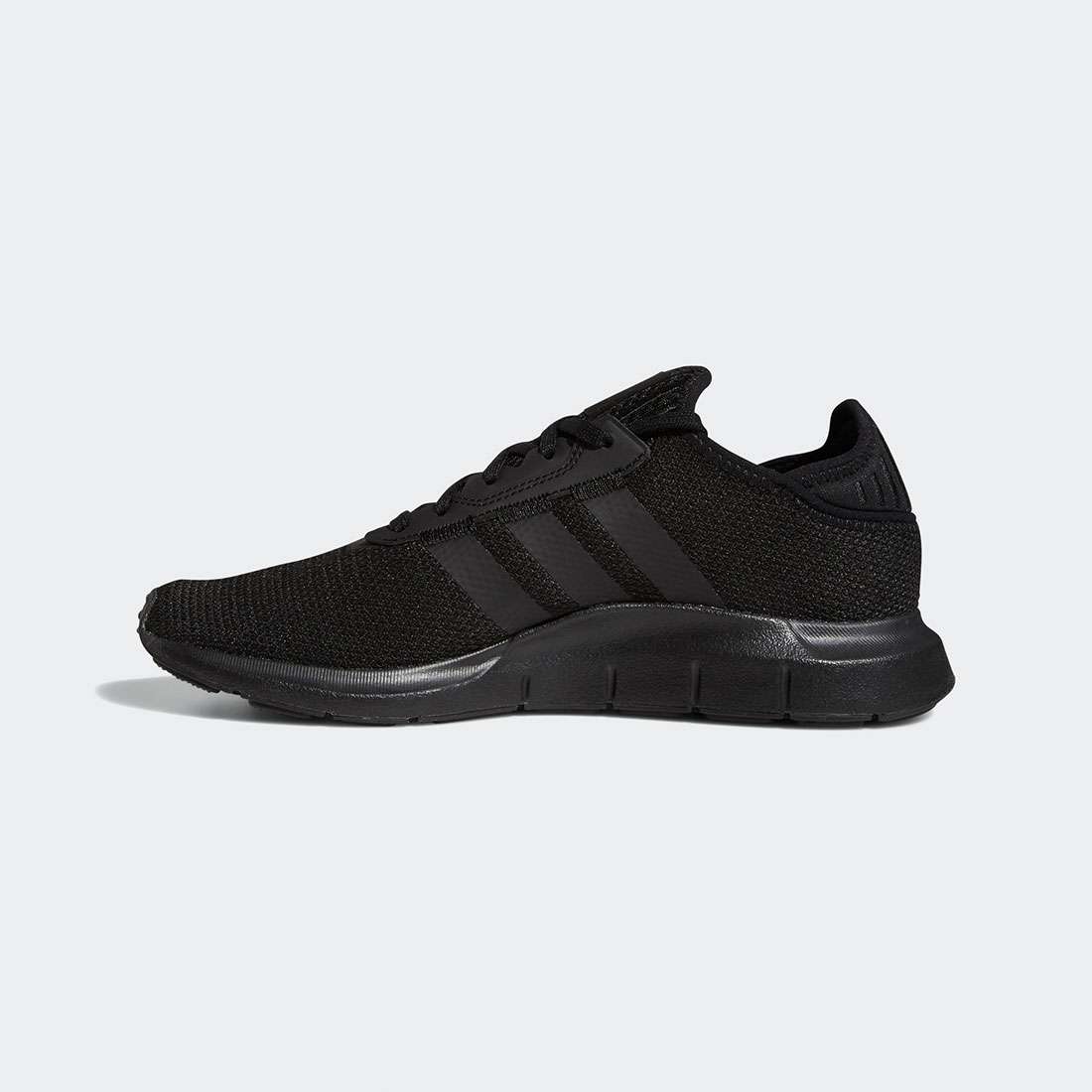 ADIDAS SWIFT RUN X BLACK/BLACK/BLACK