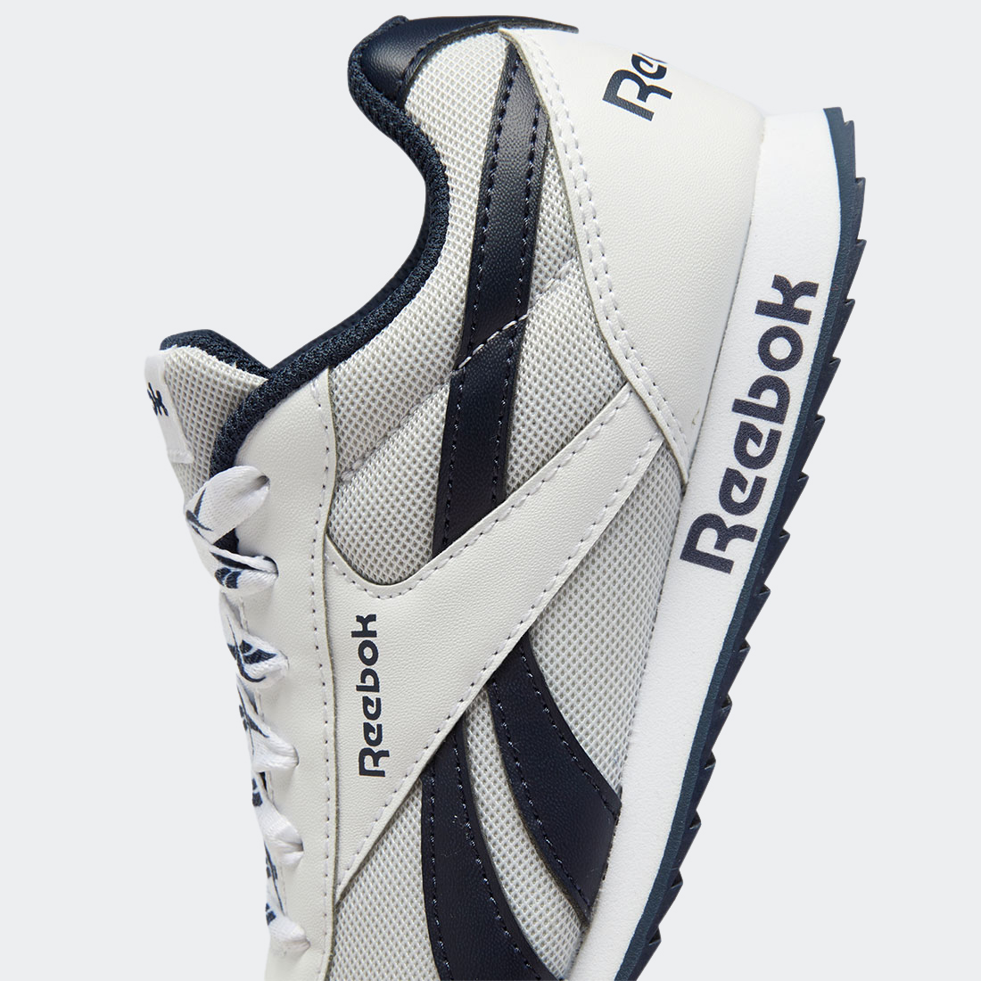 REEBOK ROYAL CLASSIC JOGGER WHITE/SILVMT/VECNAV