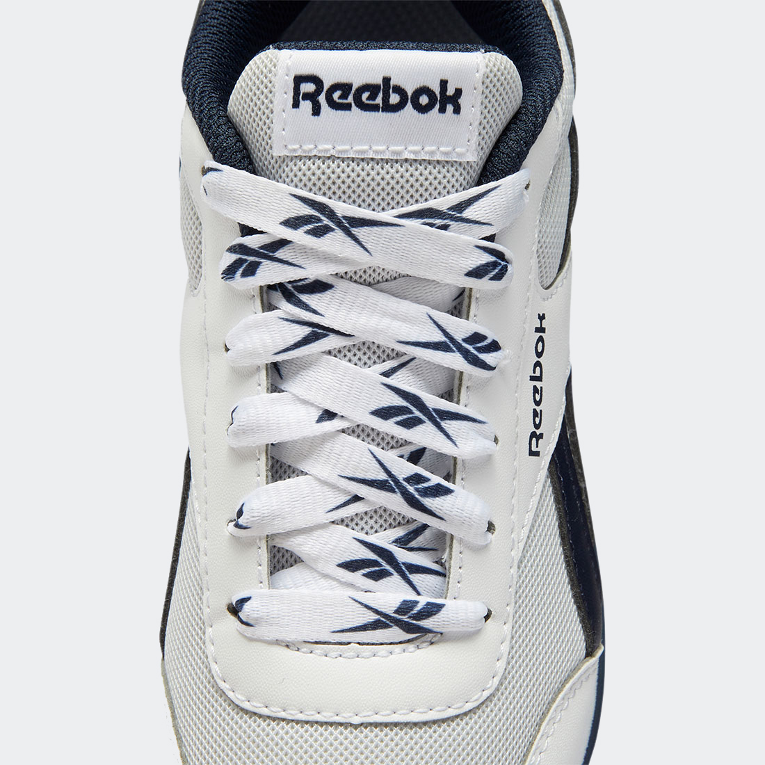 REEBOK ROYAL CLASSIC JOGGER WHITE/SILVMT/VECNAV