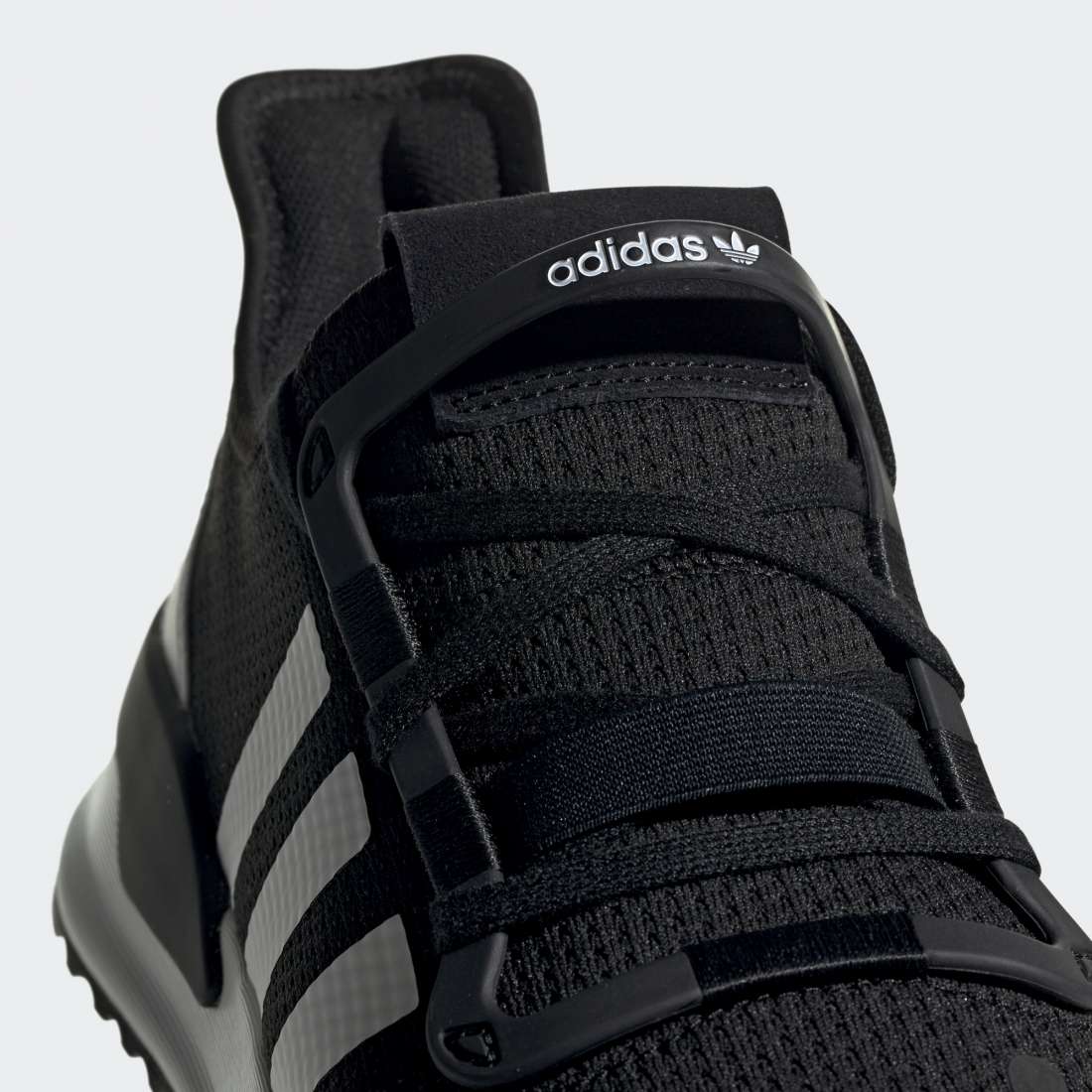 ADIDAS U PATH RUN BLACK