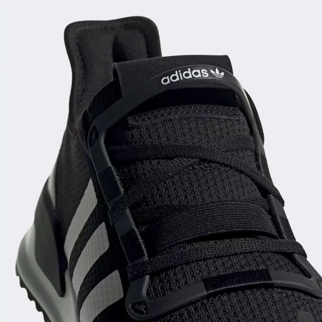 ADIDAS U PATH RUN BLACK