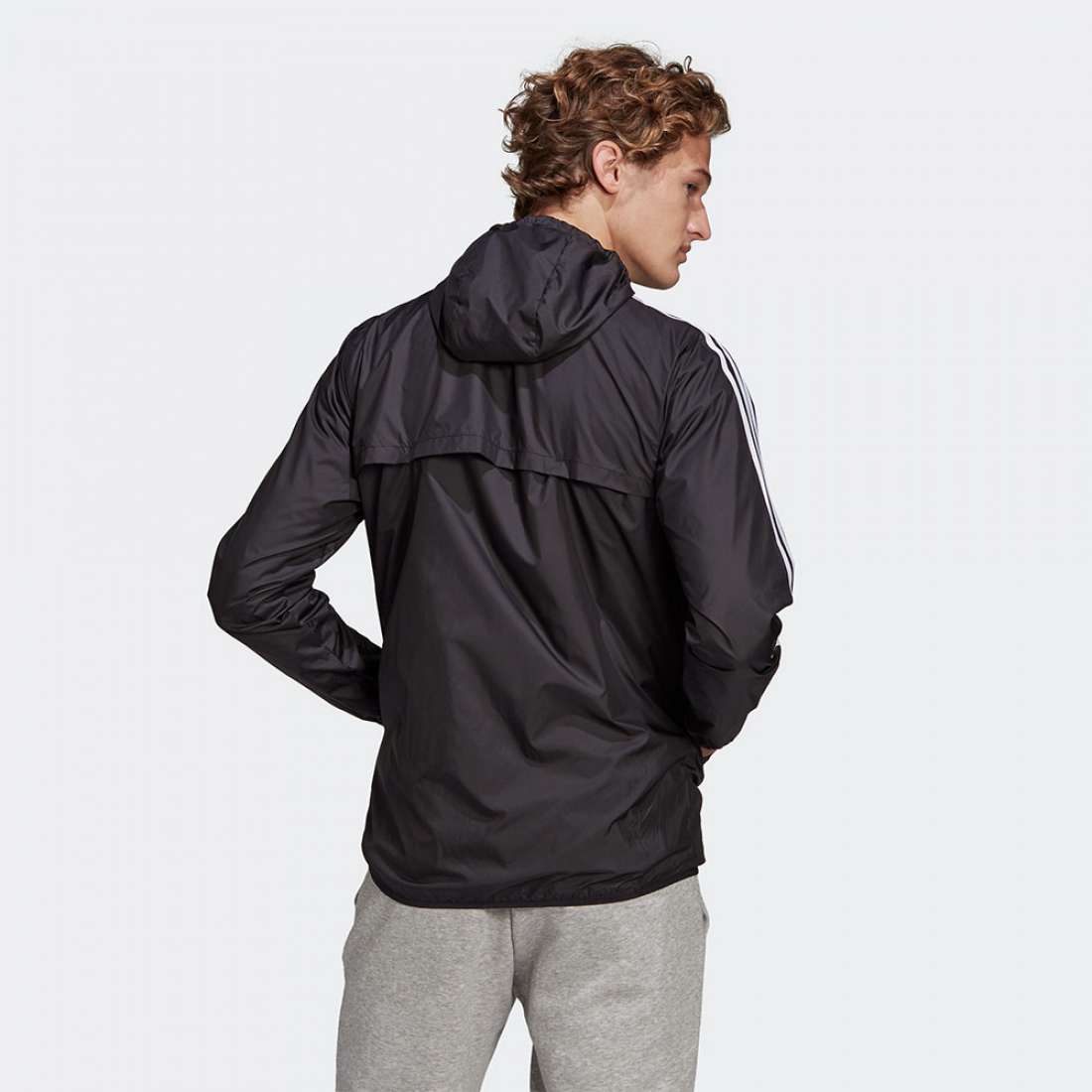 corta vento adidas 3