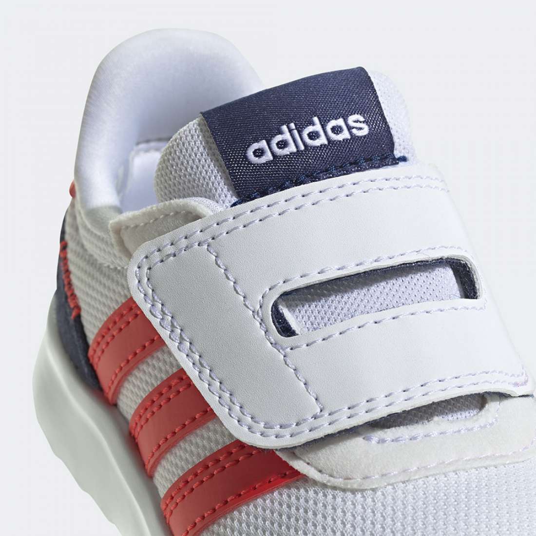 ADIDAS RUN 70S I FTWWHT/VIVRED/DKBLUE