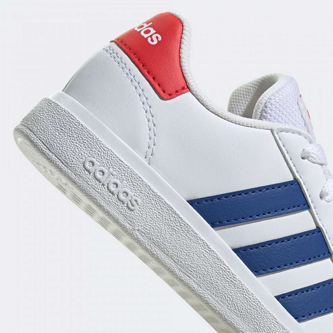 ADIDAS GRAND COURT FTWWHT/ROYBLU/VIVRED