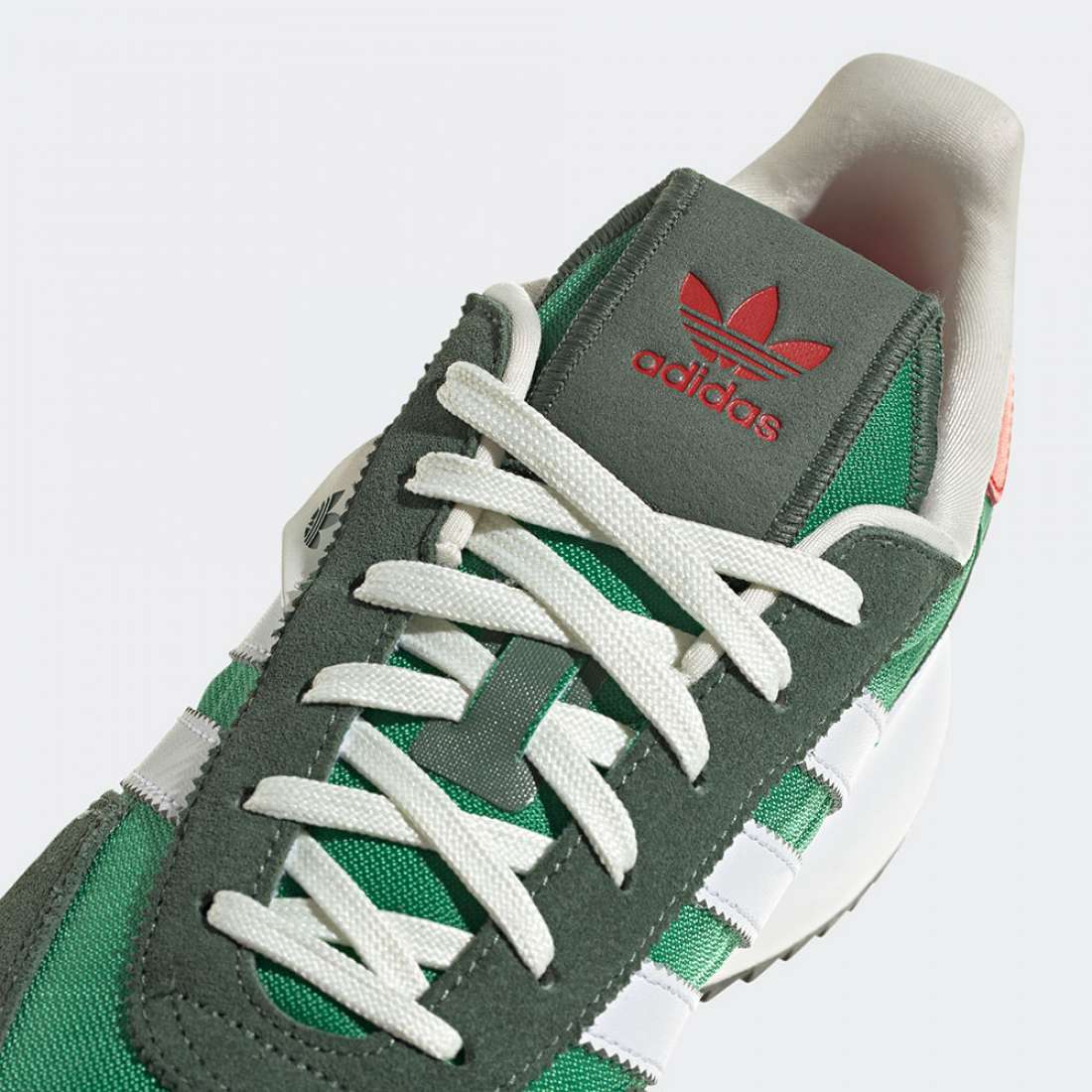 ADIDAS RETROPY F2 GREEN/FTWWHT/GREOXI