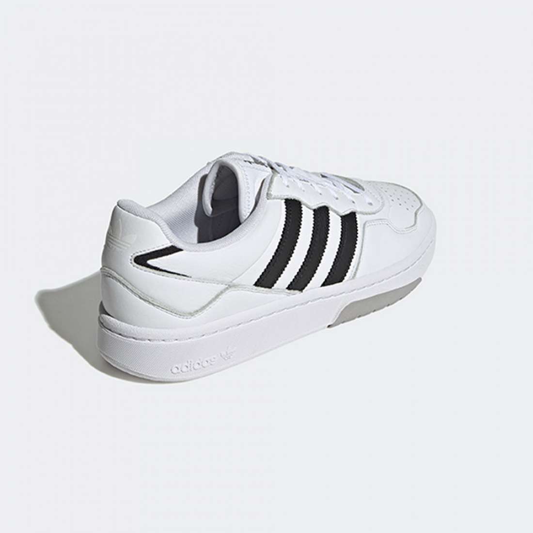 ADIDAS COURTIC FTWWHT/BLACK