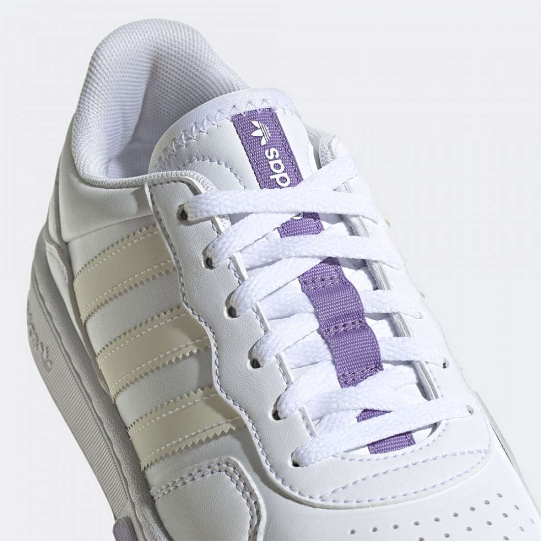 ADIDAS COURTIC FTWWHT/MAGLIL/FTWWHT