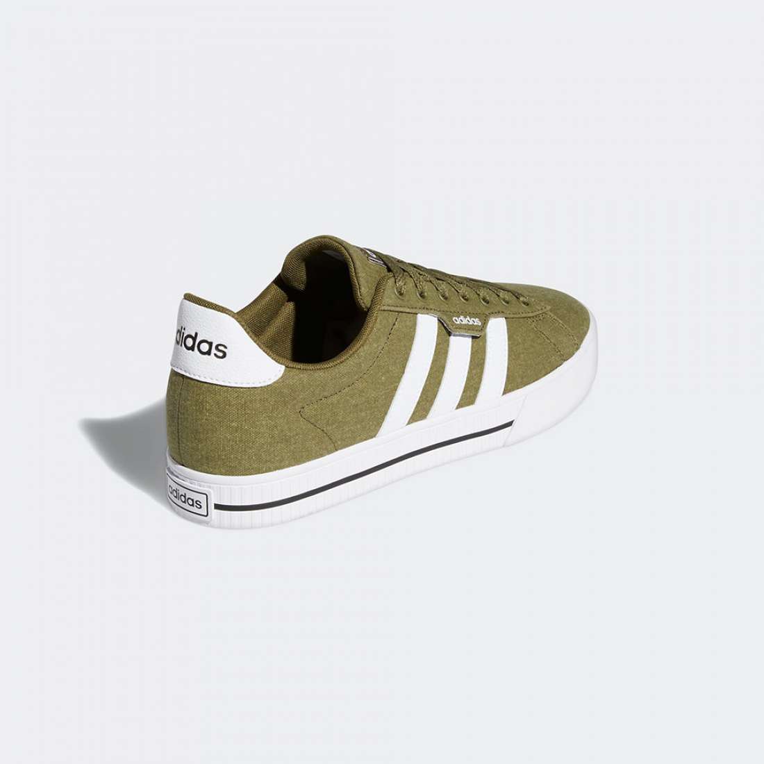 ADIDAS DAILY 3.0 OLIFOC/FTWBLA/NEGBAS