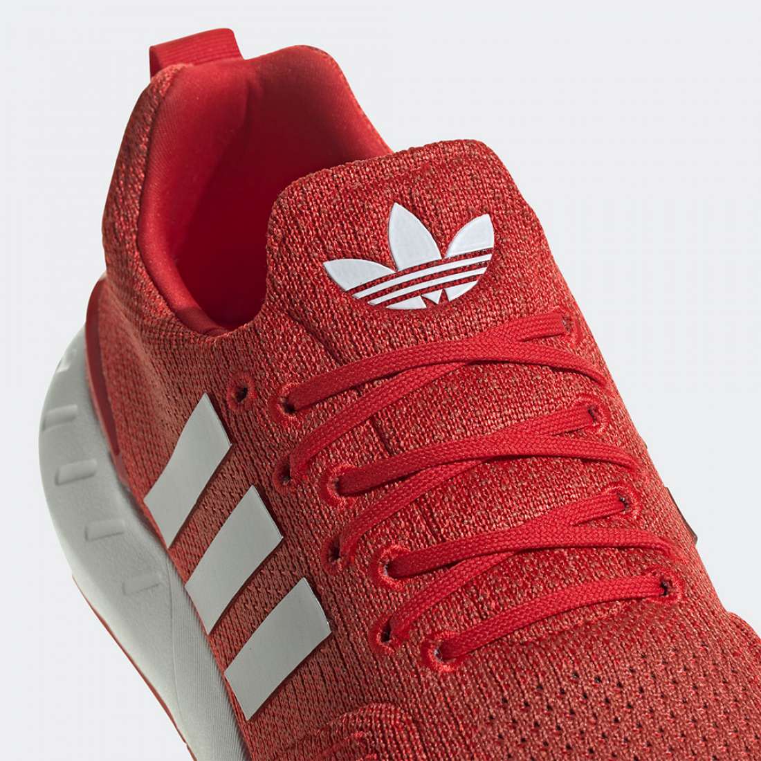 ADIDAS SWIFT RUN 22 VERVIV/FTWBRA/AMBALT