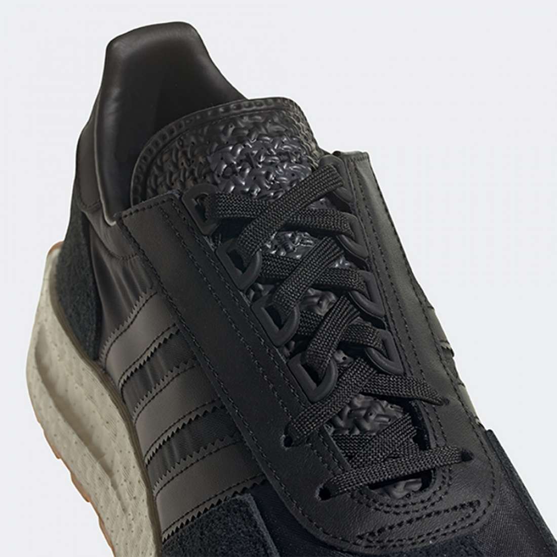 ADIDAS RETROPY E5 BLACK/BLACK/GRESIX