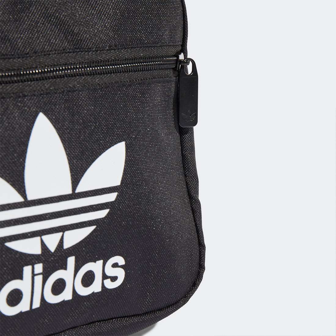 BOLSA ADIDAS SLING BLACK/WHITE