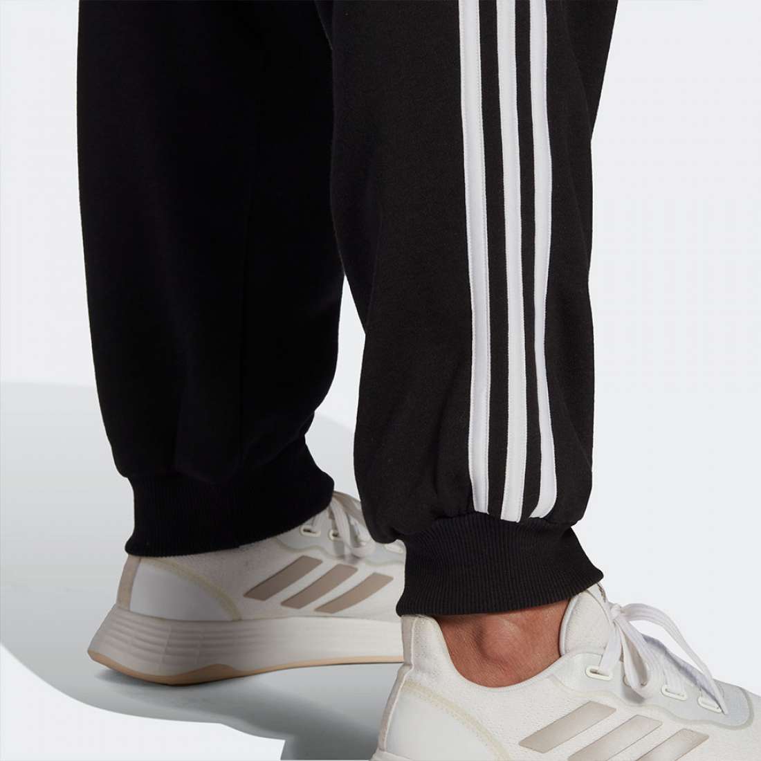 CALÇAS ADIDAS STUDIO LOUNGE 3-STRIPES BLACK/WHITE