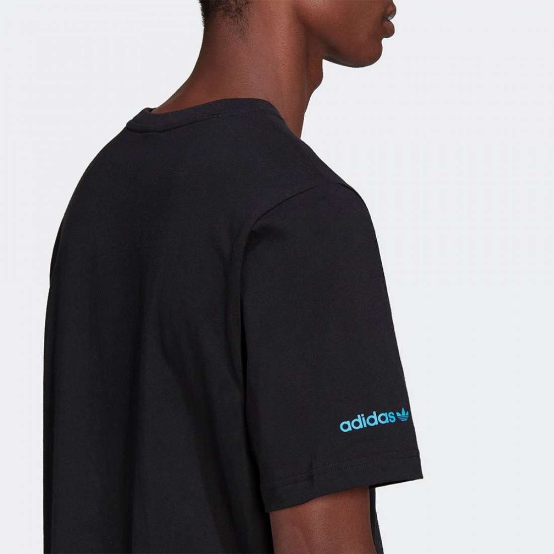 TSHIRT ADIDAS OUTLINE BLACK