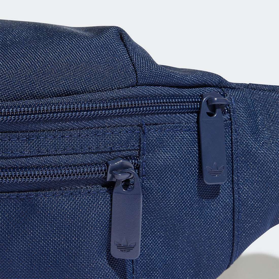 BOLSA DE CINTURA ADIDAS ADICOLOR CLASSIC NINDIG