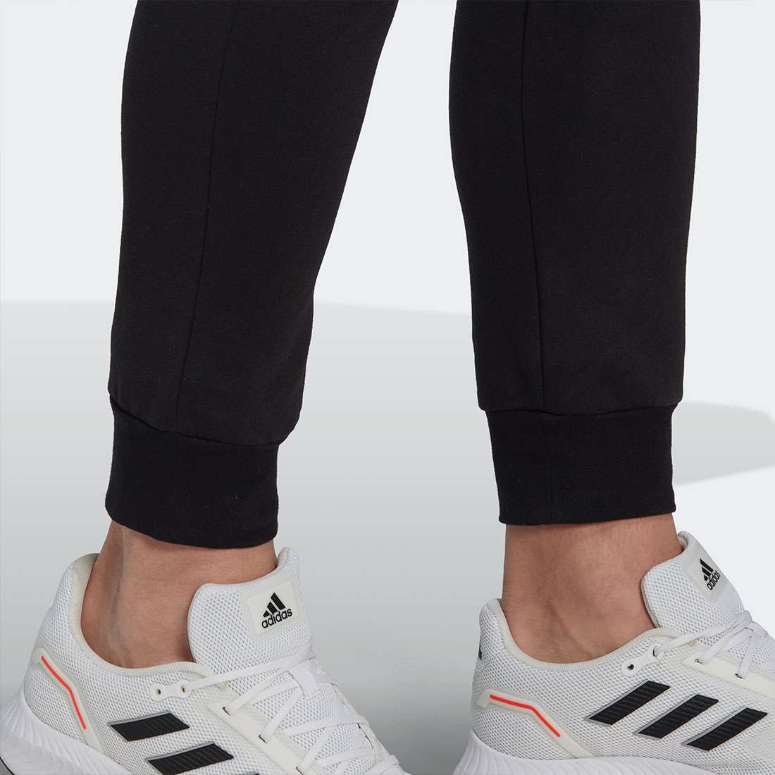 CALÇAS ADIDAS FEELCOZY BLACK/WHITE