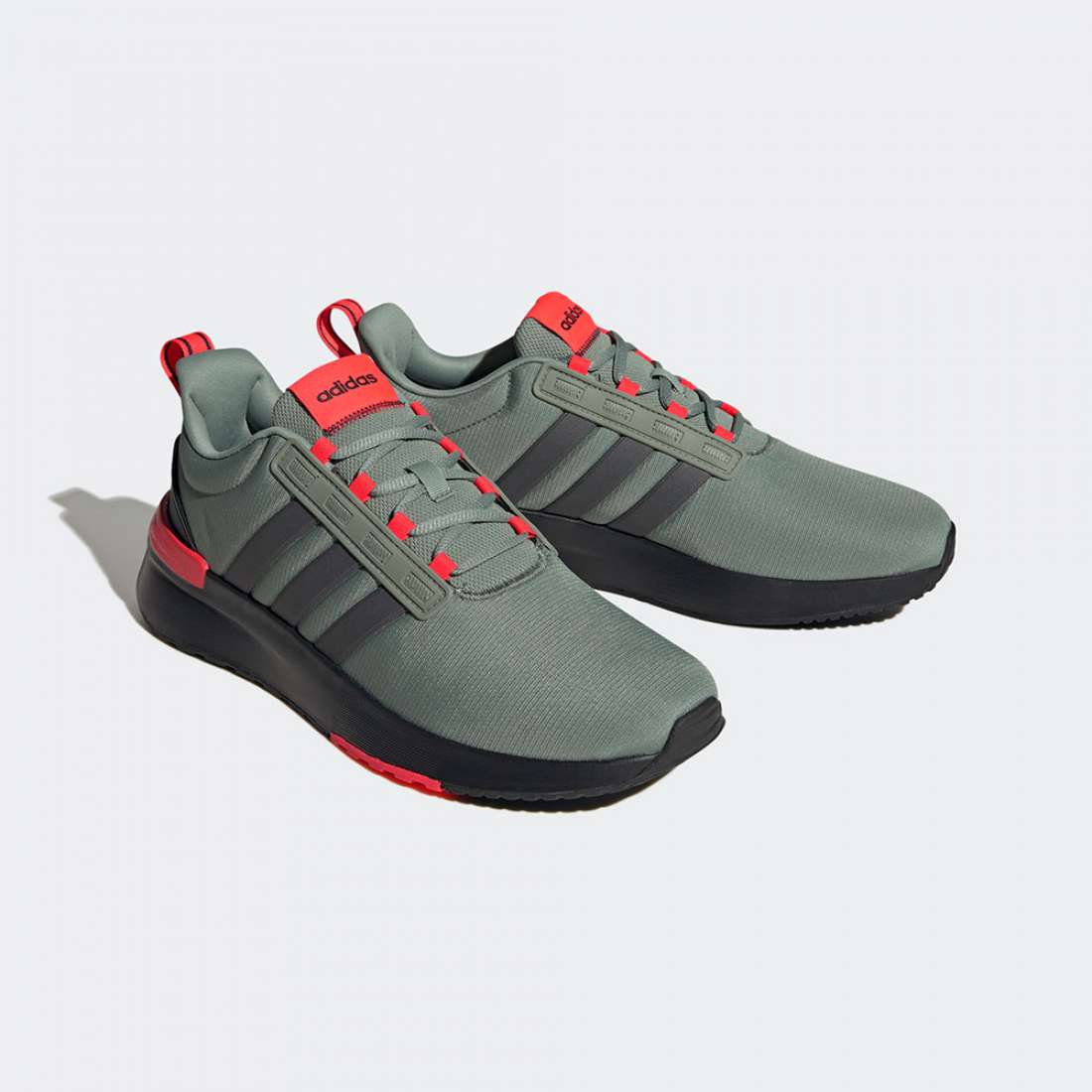 ADIDAS RACER TR21 SILGRN/NGTMET/SOLRED