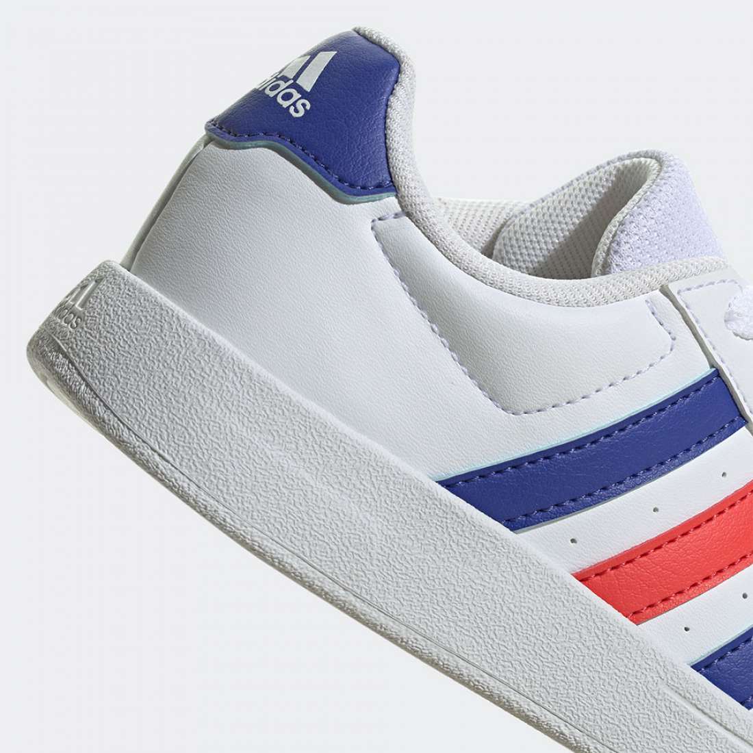 ADIDAS BREAKNET 2.0 J FTWWHT/LUCBLU/BRIRED