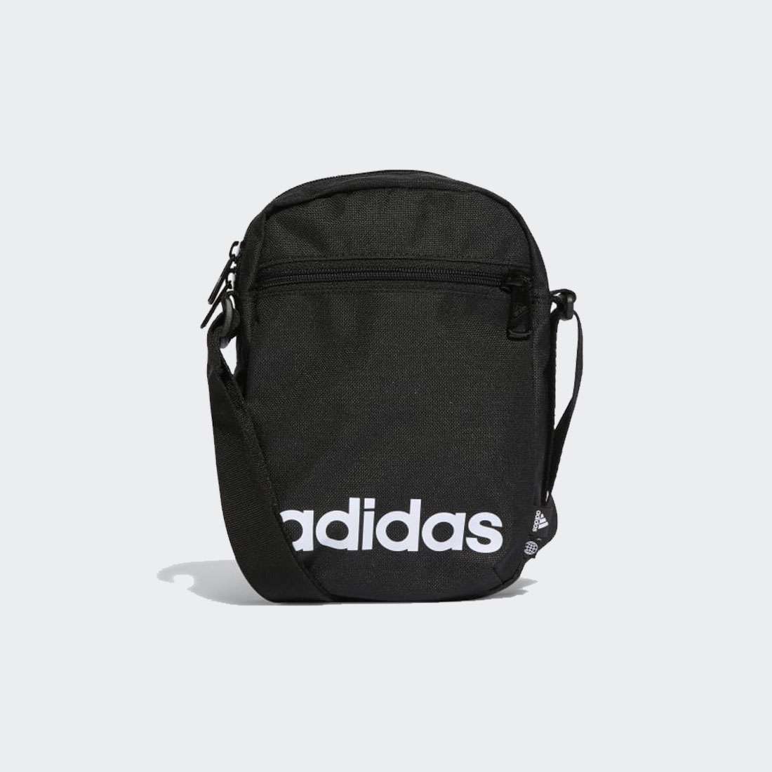 HT4738_BLACKWHITE