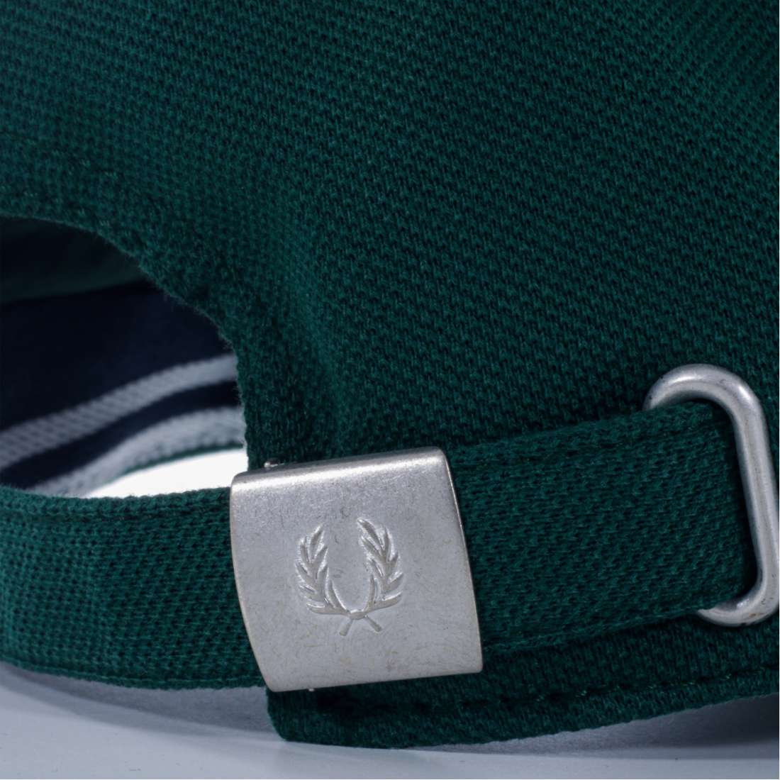 BONÉ FRED PERRY PIQUÉ CLÁSSICO IVY