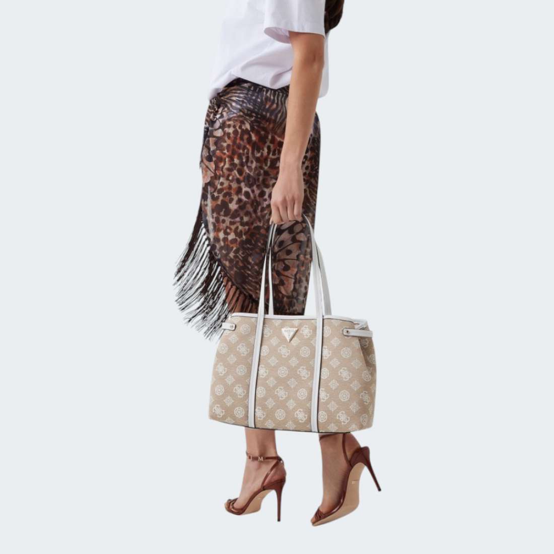 MALA GUESS BEYZA GIRLFRIEND WHITE LOGO