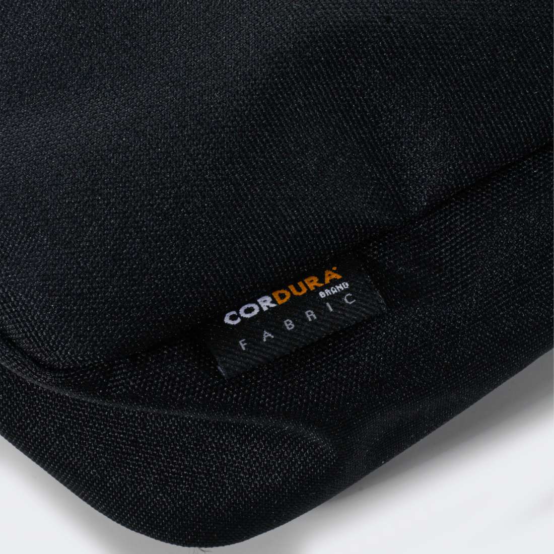 BOLSA CARHARTT WIP PAYTON SHOULDER POUCH BLACK/WHITE