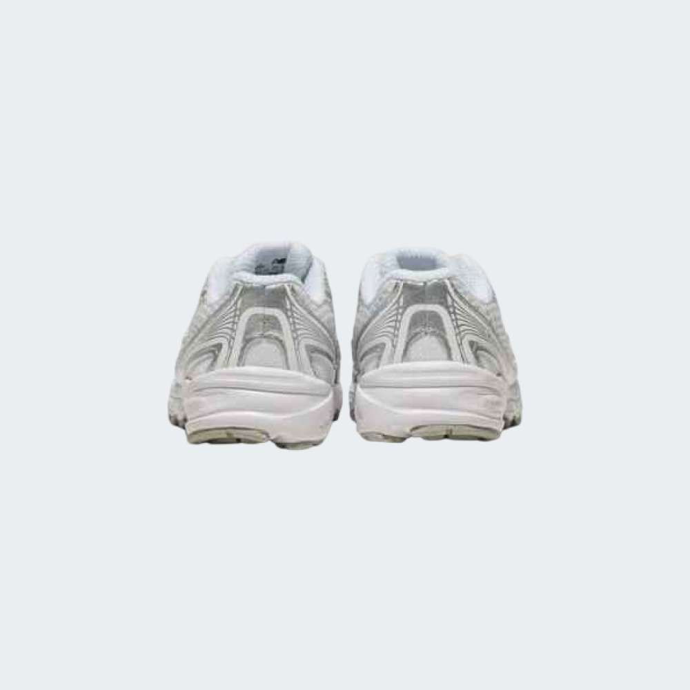 124S26 TENIS NEW BALANCE 740                                