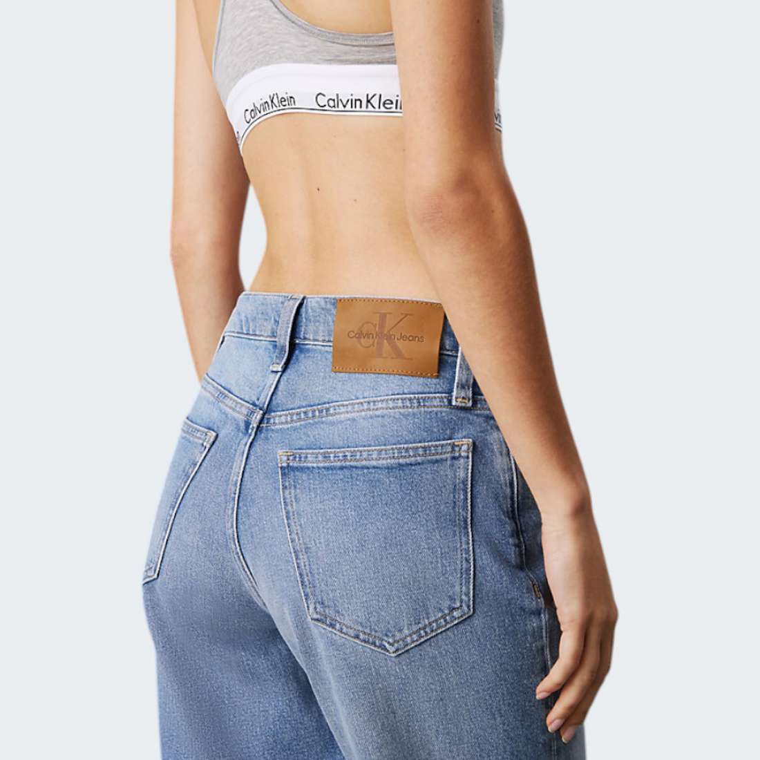 CALCAS CALVIN KLEIN MOM DENIM LIGHT