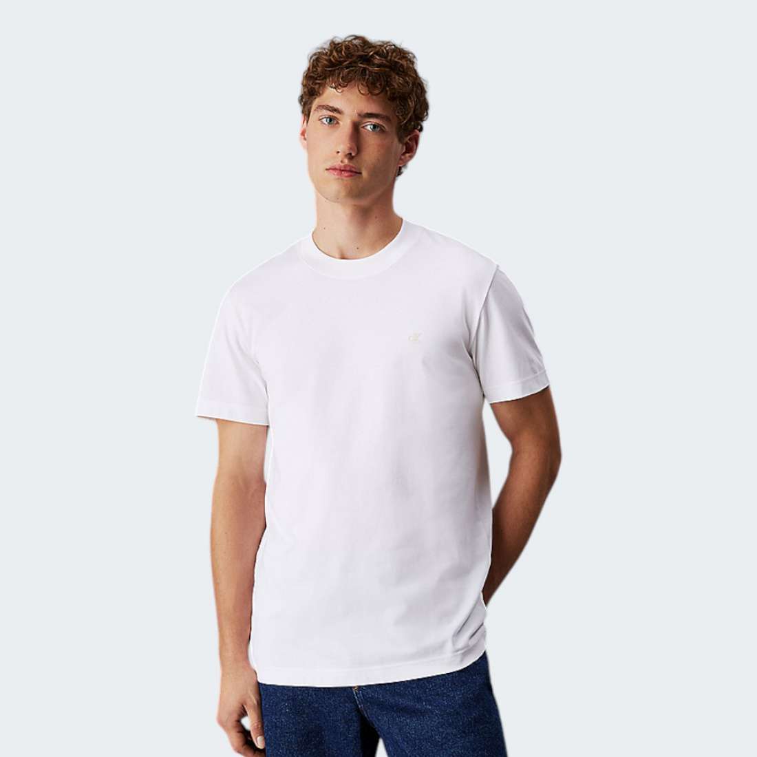 J30J326683-YAF_BRIGHTWHITE