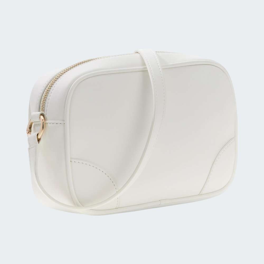 MALA GUESS CAMERA