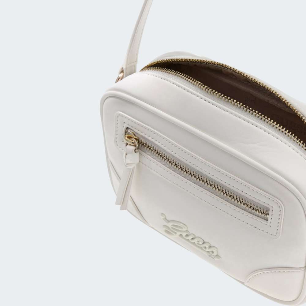 MALA GUESS CAMERA