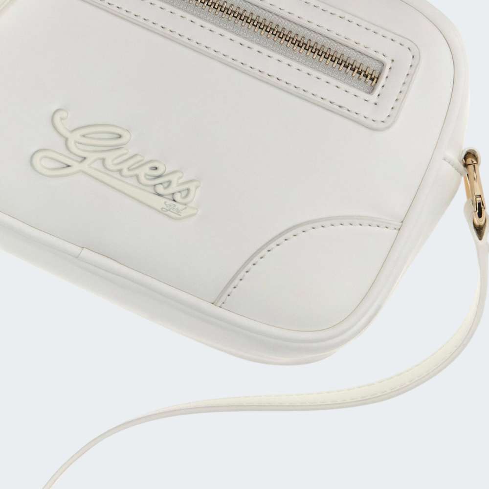 MALA GUESS CAMERA