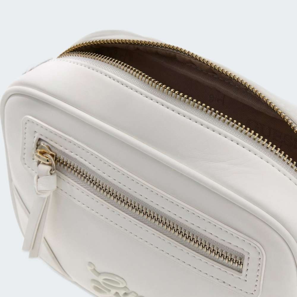 MALA GUESS CAMERA