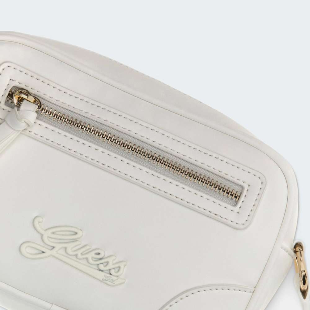 MALA GUESS CAMERA