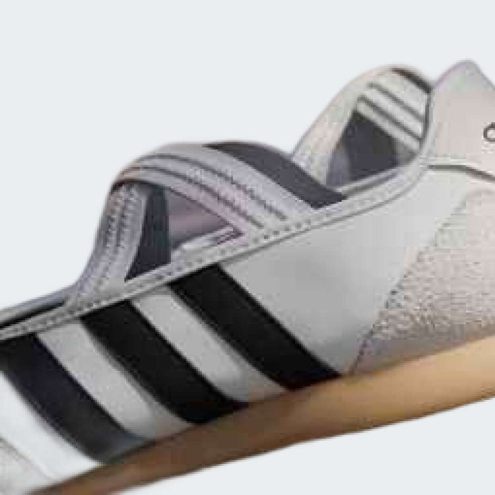 SABRINAS ADIDAS BARREDA MARY JANE